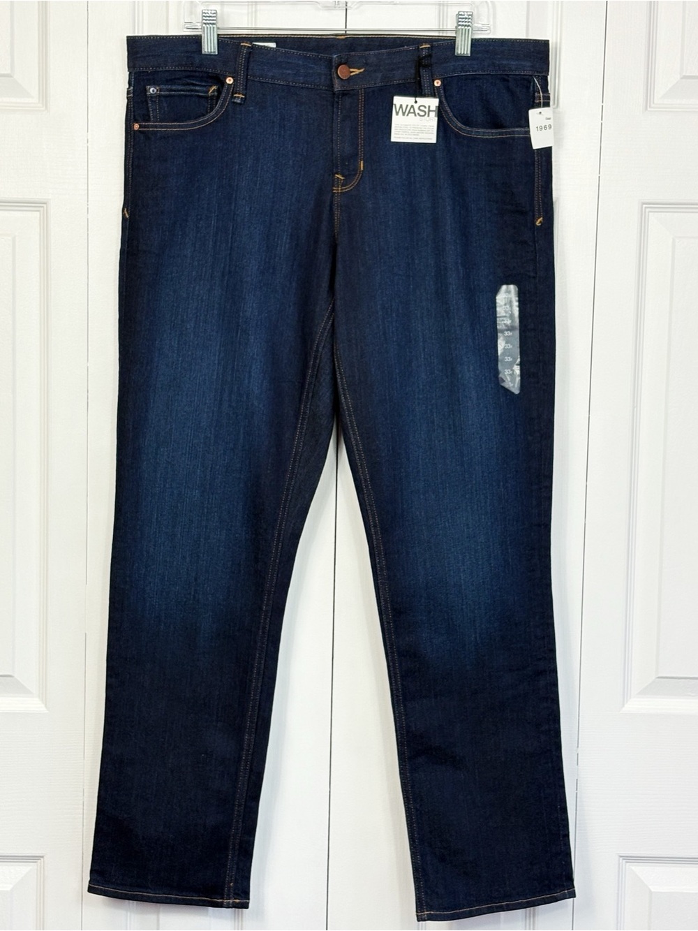 NWT Gap 1969 Dark Wash Blue Denim Low-Rise Real Straight Leg Jeans 33R
